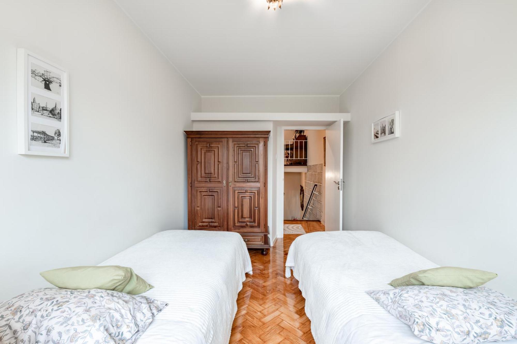 Viva Casa Do Galo Apartment Porto Bagian luar foto
